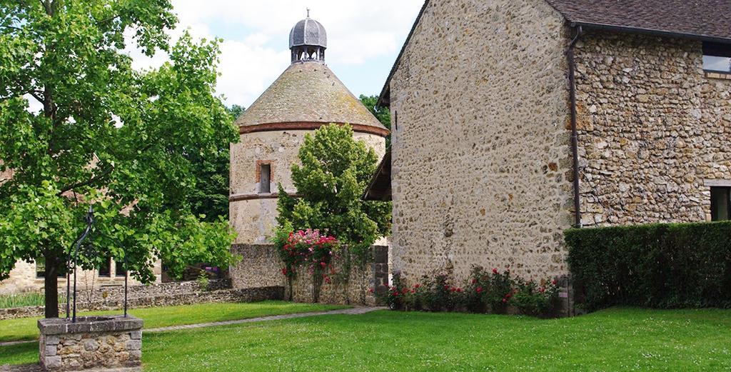 Au Bord Du Lac Saint-Remy-les-Chevreuse Exterior foto